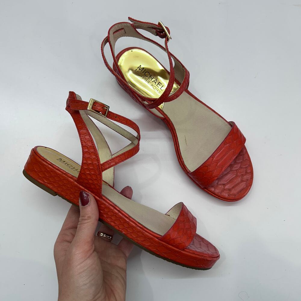 MICHAEL Michael Kors Orange Leather Kaylee Flat Sandal 6.5 Strappy Embossed